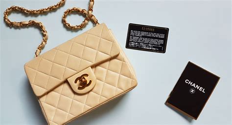 controleren echtheid sjaal chanel|chanel handbags code.